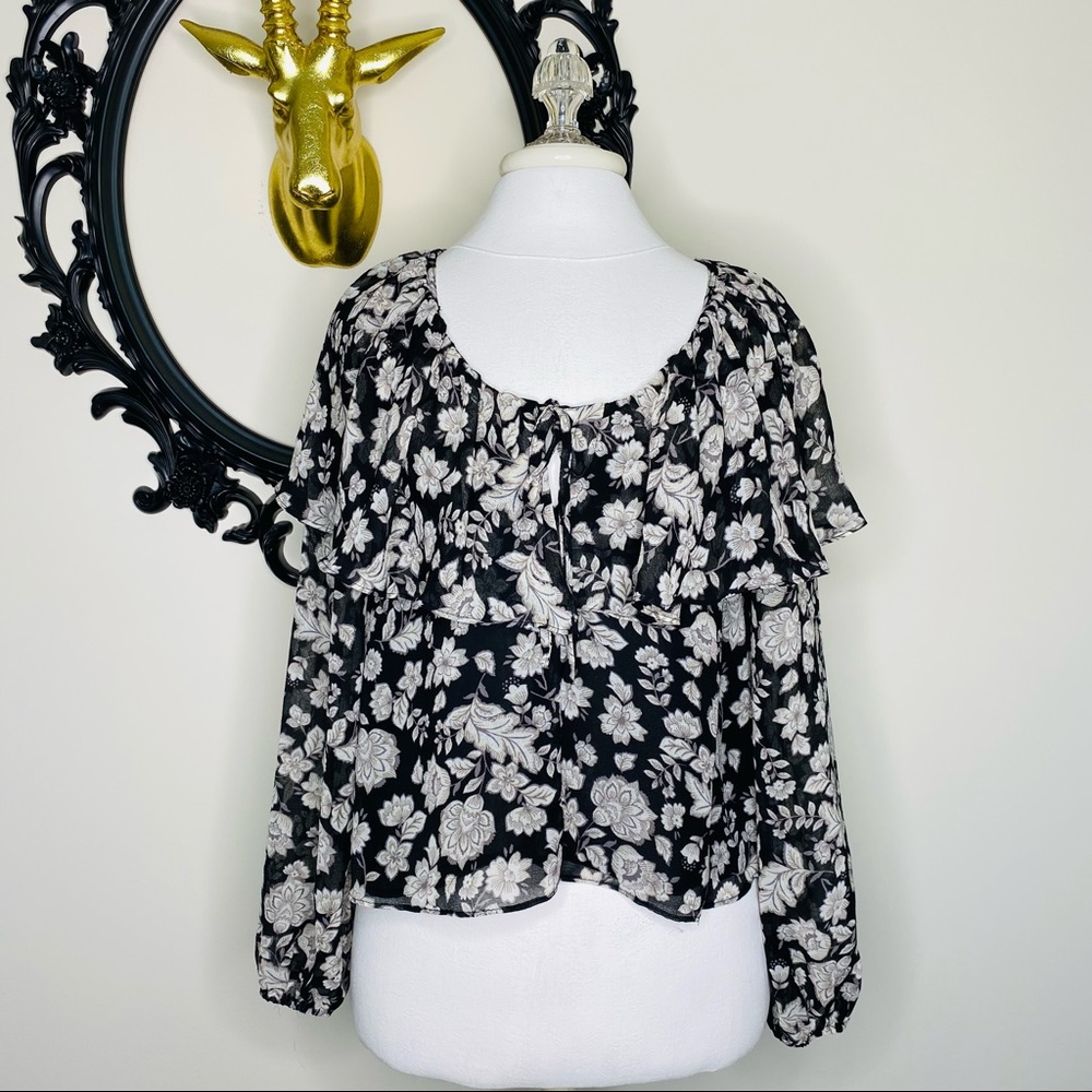 Black Swan Black, White and Gray Floral Print Long Sleeve Blouse